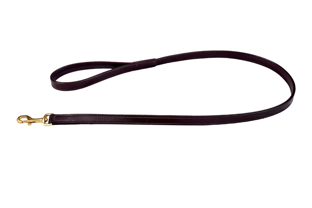 Soft Lead – Black - Brown soft cow leather lead with machine stitching and brass lacquered hardware in 2 x 220 cm size for durable...