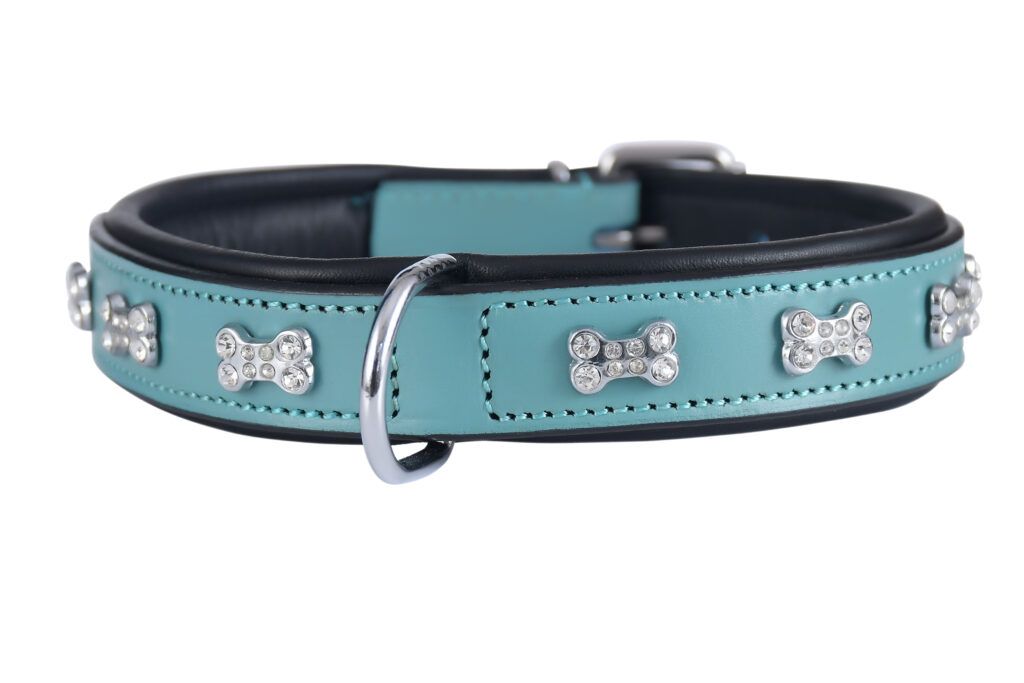 Fancy Collar – Tosca (DogStone) - Crafted from Tosca Indian leather, this fancy dog collar features a cow softy padded lining for added comfort and a...
