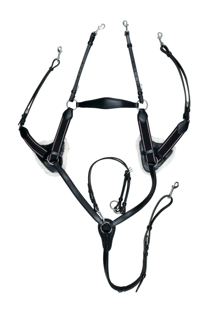 Leather Horse Breastplate - Black leather horse breastplate with gel padding, elastic inserts, and stainless steel hardware, designed for comfort, flexibility, and durability.